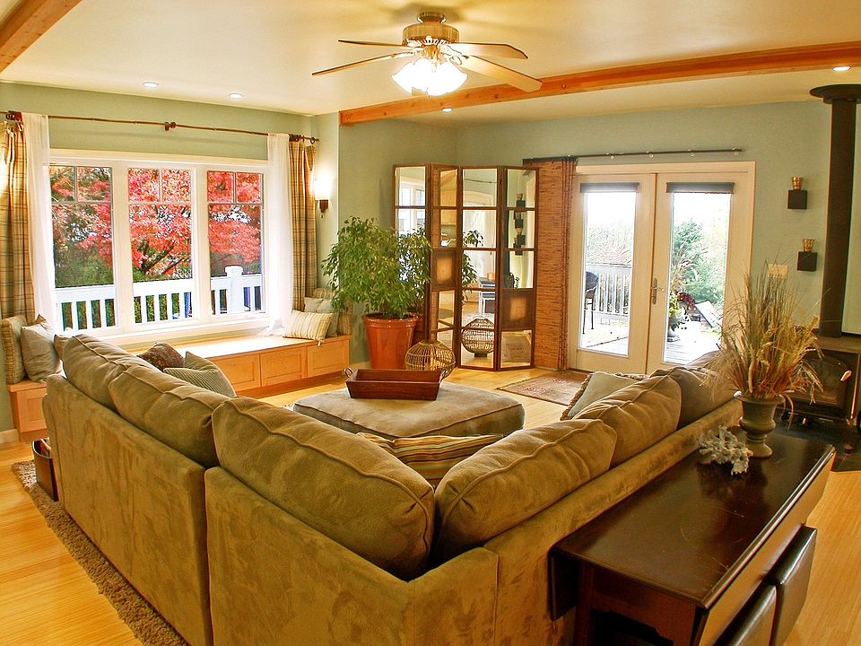 Light Open Airy Greatroom with view of your own private natural sanctuary