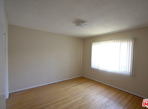 3rd image of 859 S Bedford St APT 6
