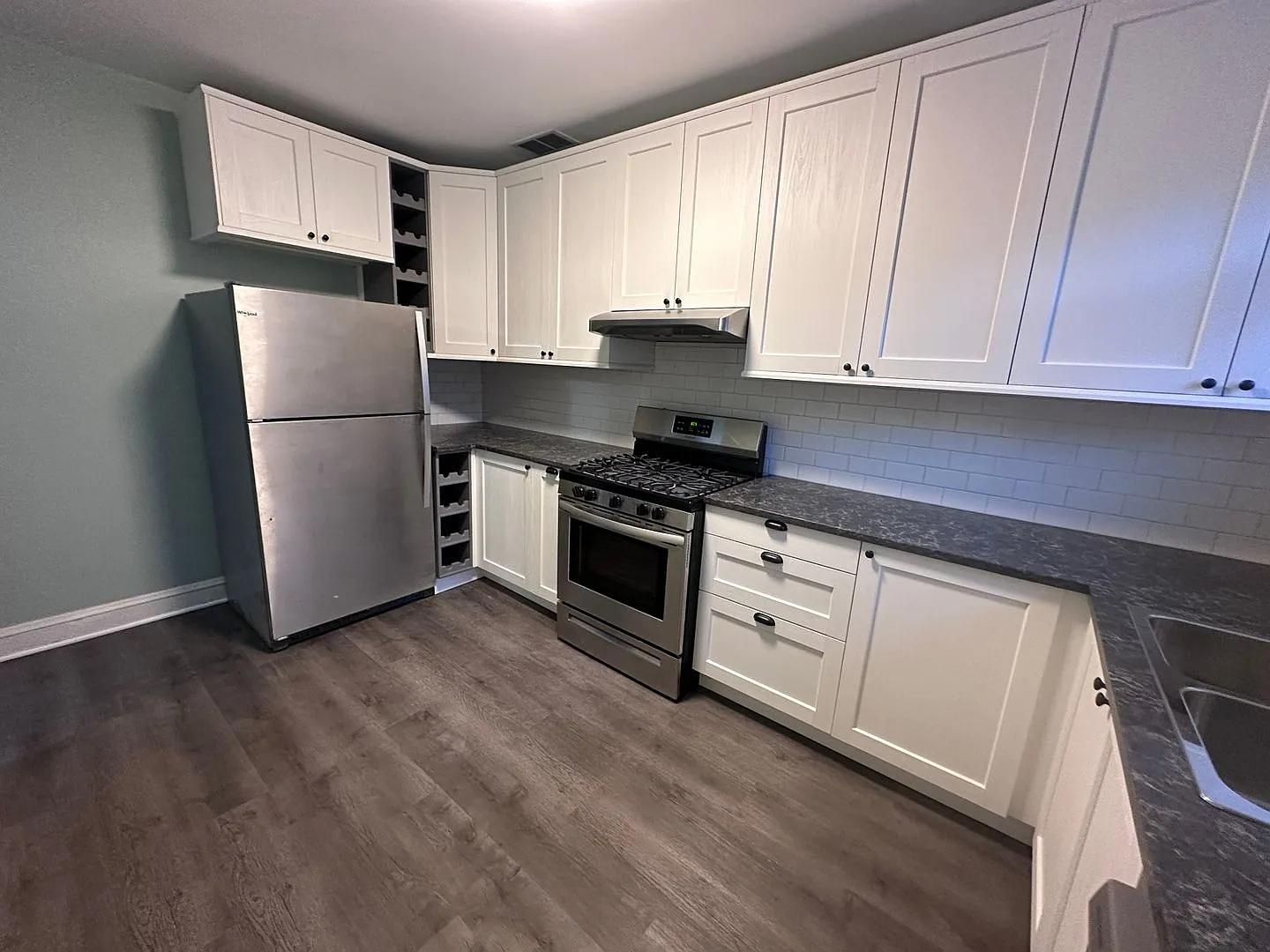 Sunset Rentals Duplex — Photo 3