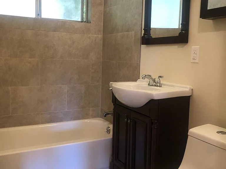 753 Chestnut St #6 — Photo 5