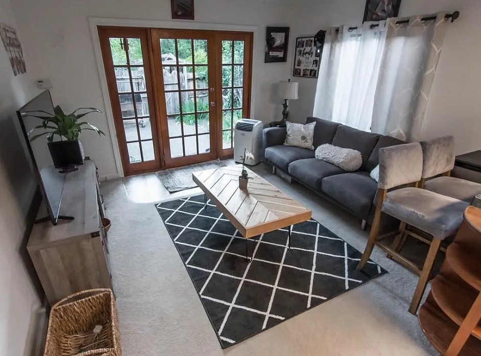 2 bed, 900 sqft, $2,175 — Photo 4