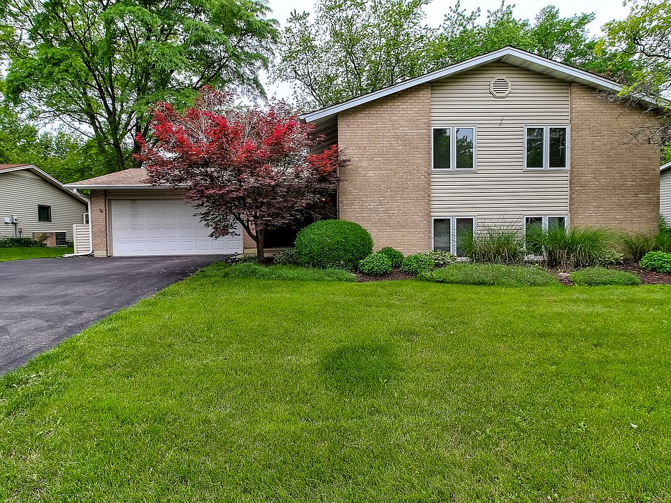 1st image of 6532 Mitchell Dr
