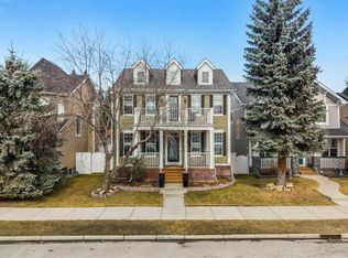 274 S Somme Ave SW, Calgary, AB T2T 5J9