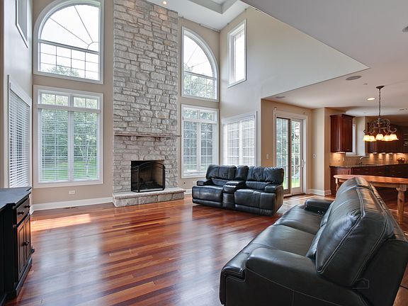 3rd image of 7245 Greywall Ct