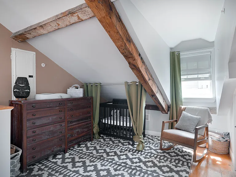 141 Washington St #2 — Photo 10