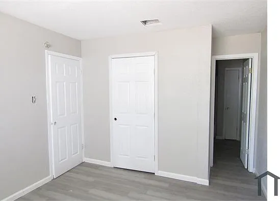 10243 Raven Field Dr — Photo 8
