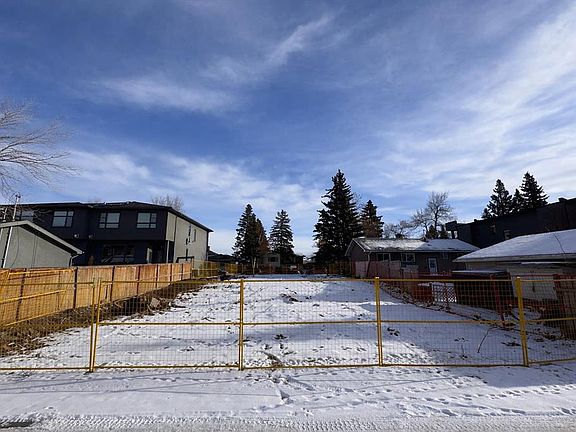 2nd image of 3711 41st St SW