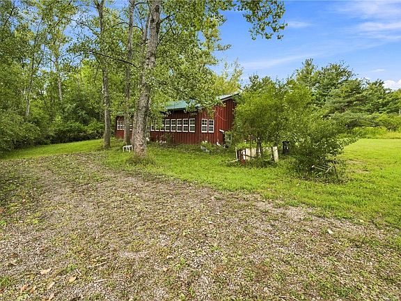 2nd image of 2507 Shanty Plains Rd