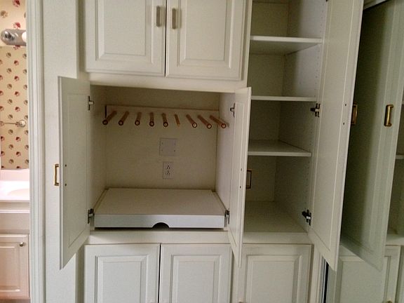 Pantry with Pull-out Shelves