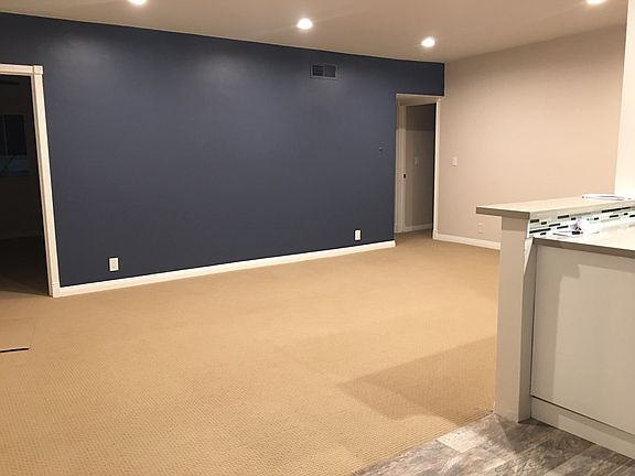 3rd image of 563 E Hazel St APT 5