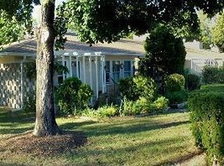 10-1A New Rd, Kendall Park, NJ 08824