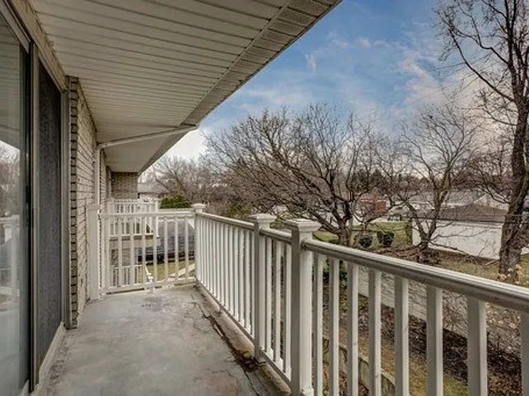 33247 Kingslane Ct — Photo 12