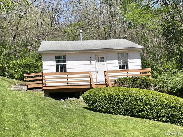 138 Franklin Ave, Glencoe, MO 63038