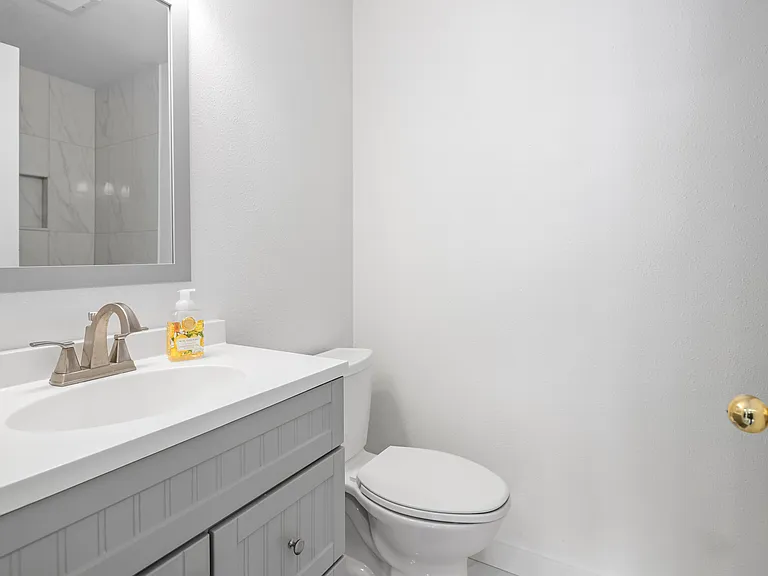 15 Crestfield Ct #15 — Photo 16