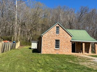 142 Earl Coppage Rd, Big Rock, TN 37023