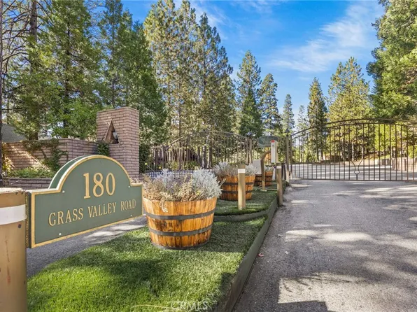 180 Grass Valley Rd Lot 49, Lake Arrowhead, CA 92352