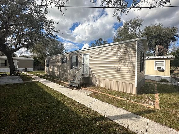 Side of Unit, Door Entrance