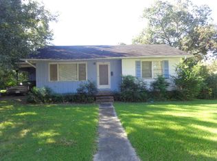 302 Fulgham Ave, Crystal Springs, MS 39059