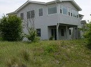 2004 Franklin St, Kill Devil Hills, NC 27948