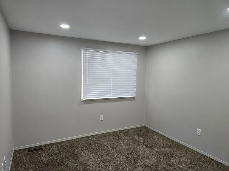 38177 Jamestown Dr — Photo 28