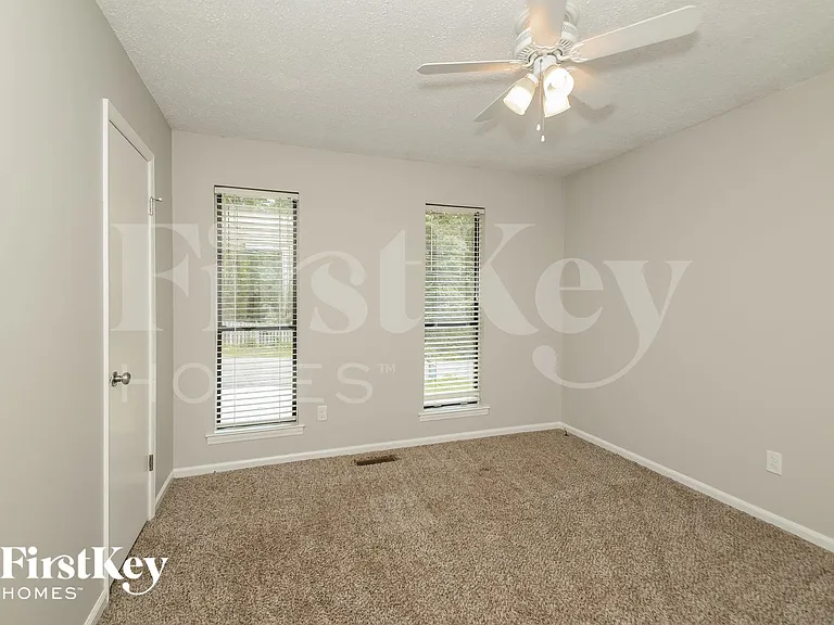 303 Coalmont Rd — Photo 10