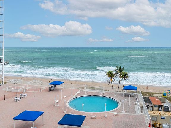 2nd image of 3900 N Ocean Drive #4E