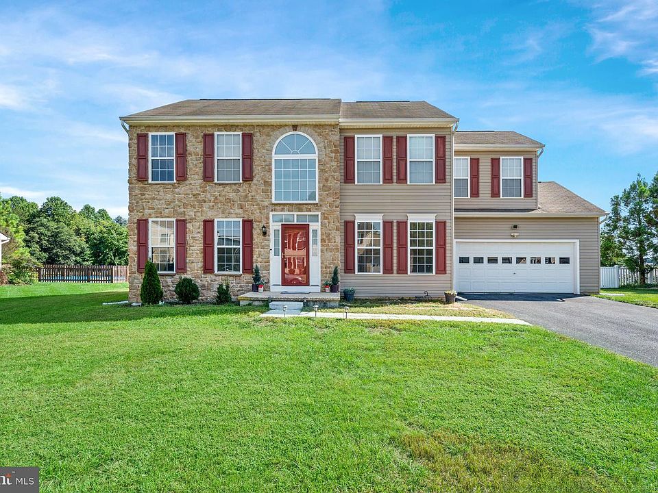 1st image of 307 Crickle Creek Ln