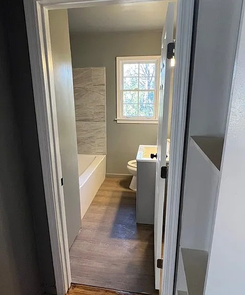 2058 Shamrock Dr — Photo 10