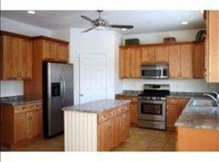 4 Warren Dr, New Boston, NH 03070