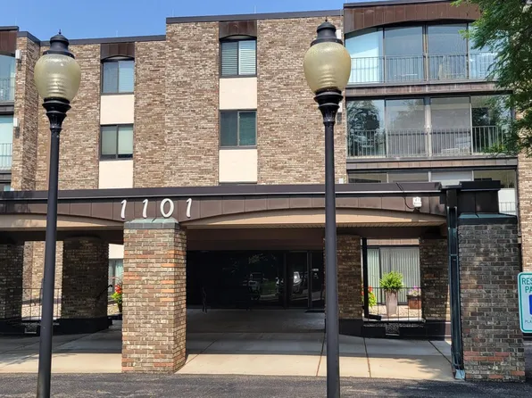 1101 Sibley Memorial Hwy APT 301, Mendota Heights, MN 55118