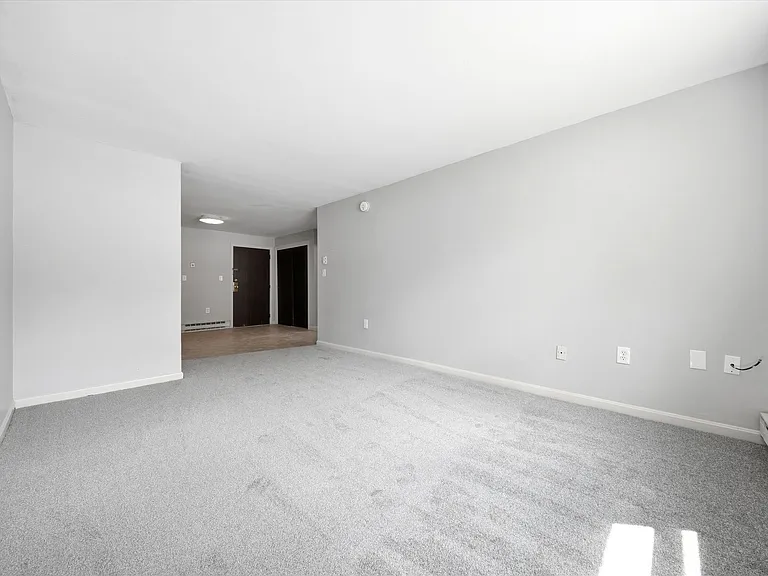 504 River Rd #1F — Photo 8