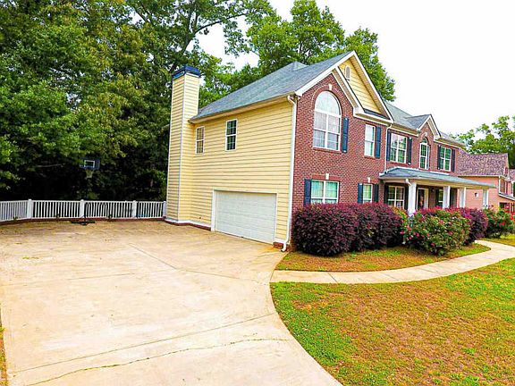 4th image of 239 Ichabod Ln