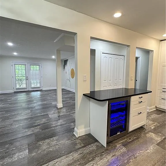 3412 Essex Ave #111 — Photo 3