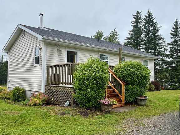 2nd image of 1619 Gabarus Hwy