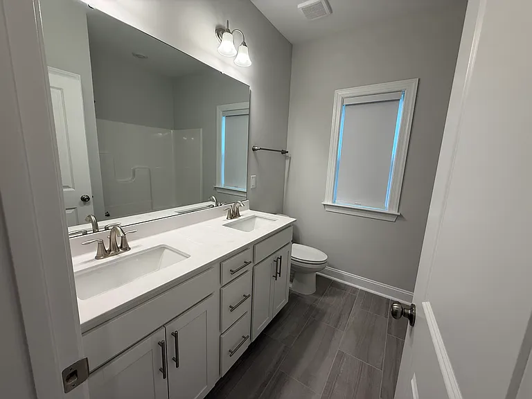 Emerald Bay Cir — Photo 15