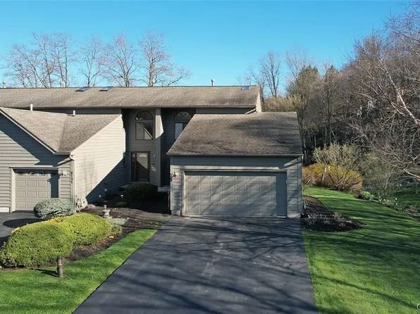 8133 Verbeck Dr, Manlius, NY 13104