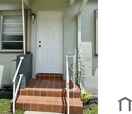 2152 SW 14th Ter #1 — Photo 1