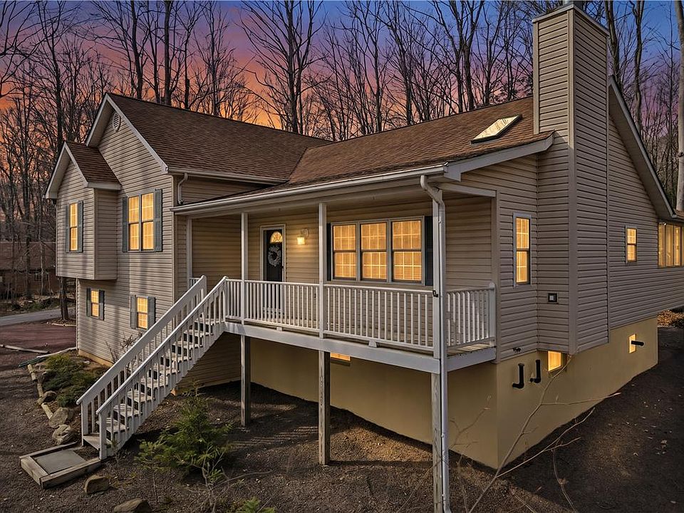 1st image of 104 Merriment Ln