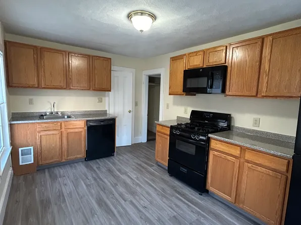 (undisclosed Address), Nahant, MA 01908