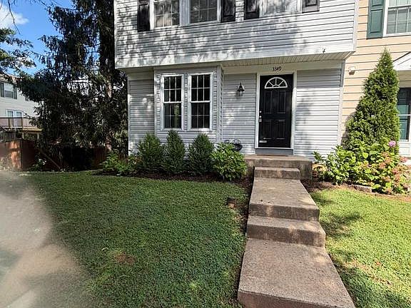 5th image of 3349 Garrison Cir