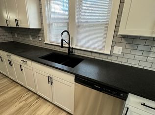 94 Southeast Ave, Tallmadge, OH