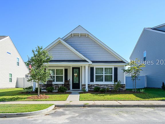 2nd image of 12 Whispering Oaks Circle