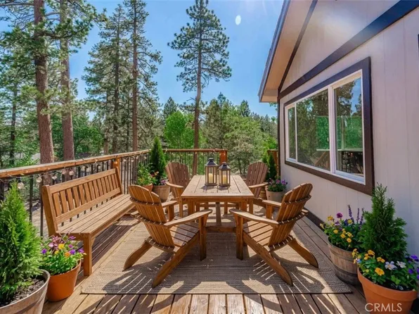 872 Hill Ln, Big Bear Lake, CA 92315