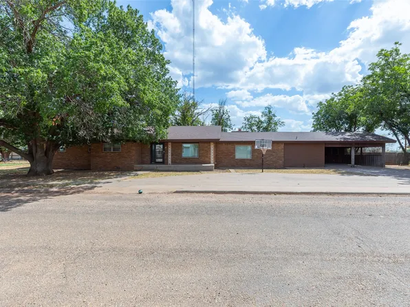 163 Williams St, Jayton, TX 79528