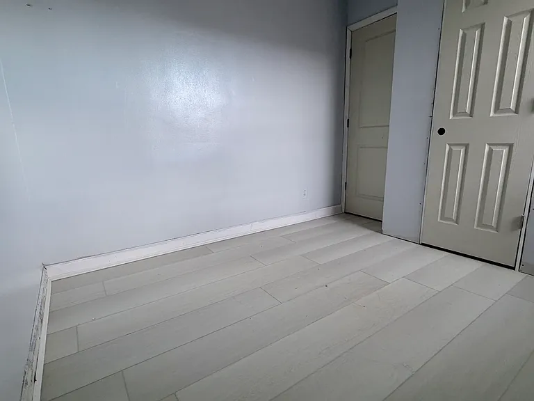 23142 Van Dyke Ave #1 — Photo 6