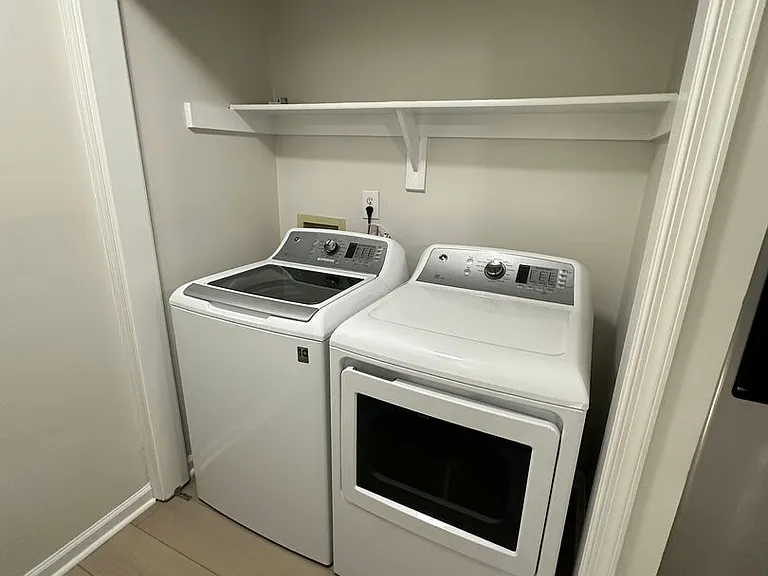 706 Gemstone Ln — Photo 11
