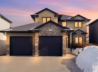 171 Roy Cres, Saskatoon, SK S7W0L1