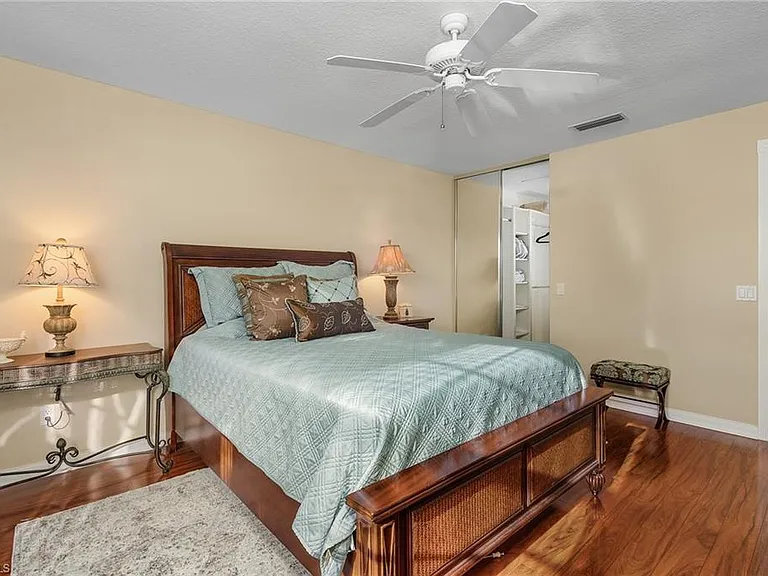 4147 Los Altos Ct — Photo 14