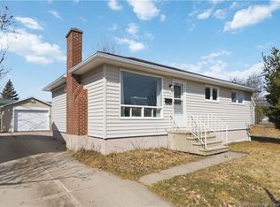 206 McKenzie Ave, Moncton, NB E1C 7Z3