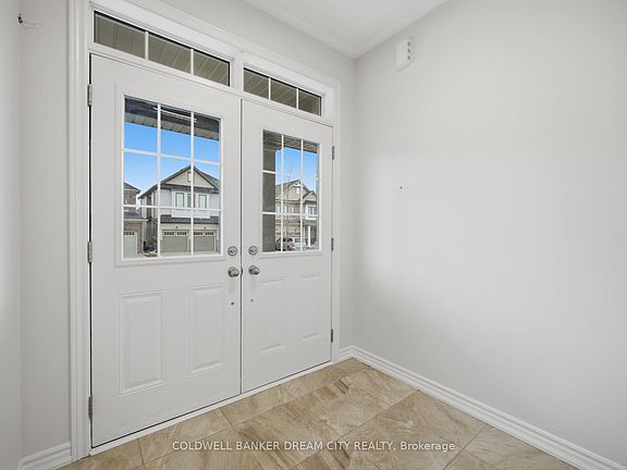 4th image of 33 Bannister Rd